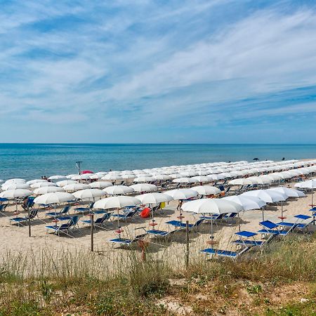 Ticho'S Greenblu Hotel Castellaneta Marina Exterior foto